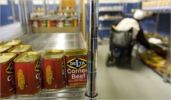 Supplies Dwindle at Food Pantries as Financing Bill Stalls in Washington